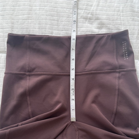 Lululemon X SoulCycle purple workout leggings - Picture 4 of 5